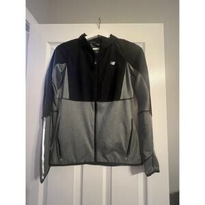 New Balance Jacket Women Small Black Gray Full Zip Pockets Thumb Holes Reflectiv